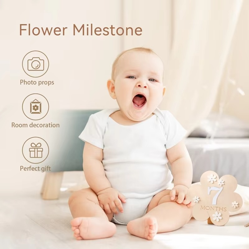 Wooden Baby Flower Shape Milestone Cards – Monthly Baby Milestone Markers for Newborn Photography – Birthday Memory Cards – Baby Birth Gift & Keepsake