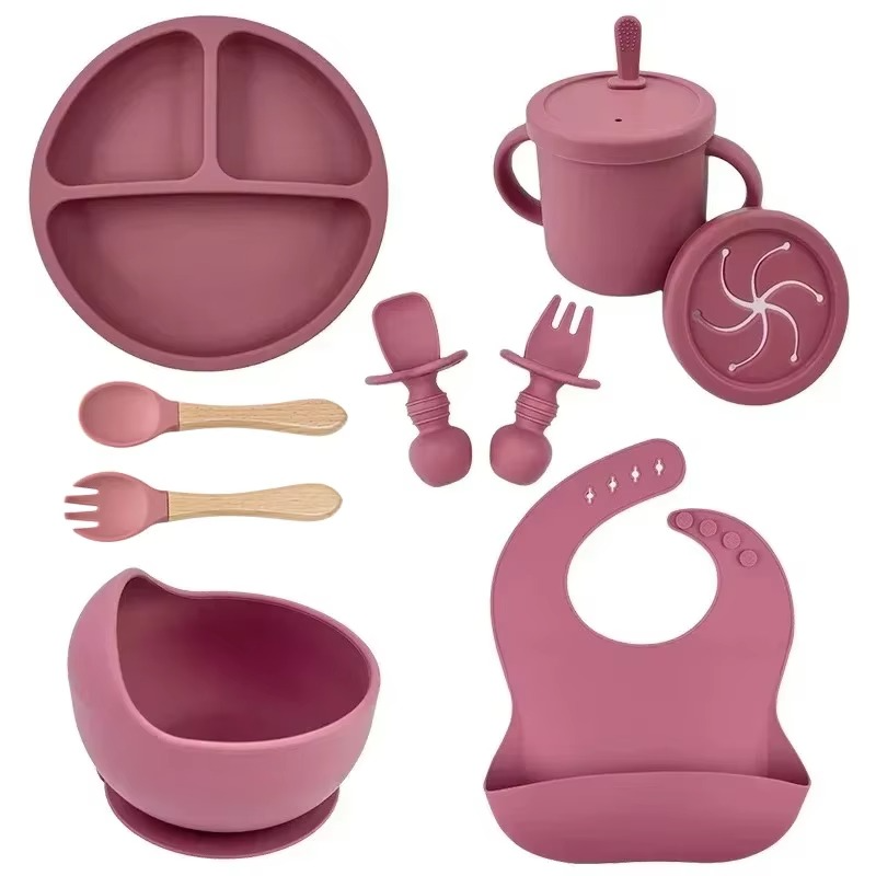 Food-Grade Silicone Baby Feeding Set – Suction Plate, Feeding Bowl, Straw Cup, Wooden Spoon & Fork – Toddler Tableware Set for Baby-Led Weaning