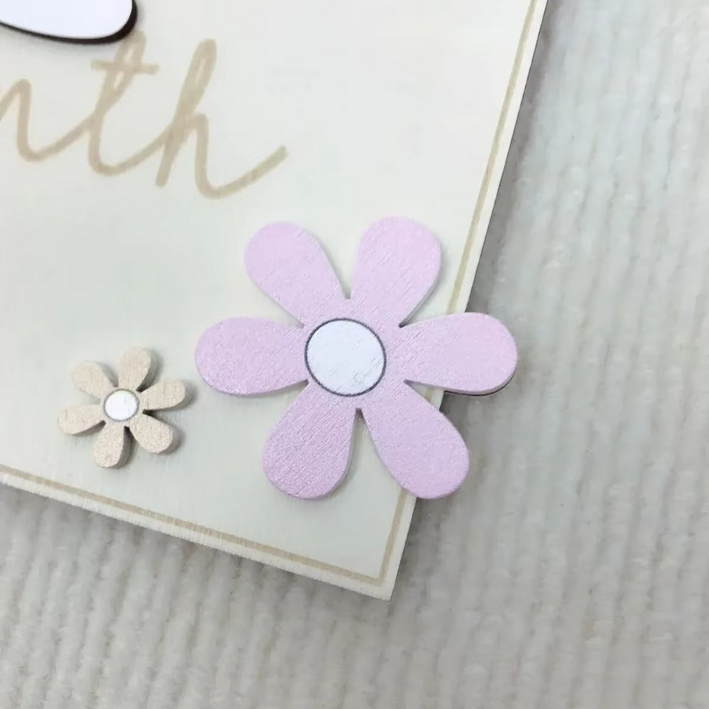 Wooden Baby Monthly Milestone Cards – Double-Sided Flower Milestone Markers 0-12 Months – Newborn Photography Props for Girls & Boys – Baby Shower Keepsake Gift