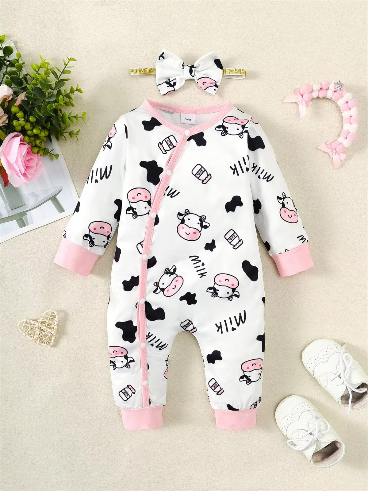 2PCS Newborn Baby Girl Cow Print Jumpsuit Set – Long Sleeve Bodysuit Romper with Headband – Cute Toddler Outfit for Spring & Autumn (0–18 Months)