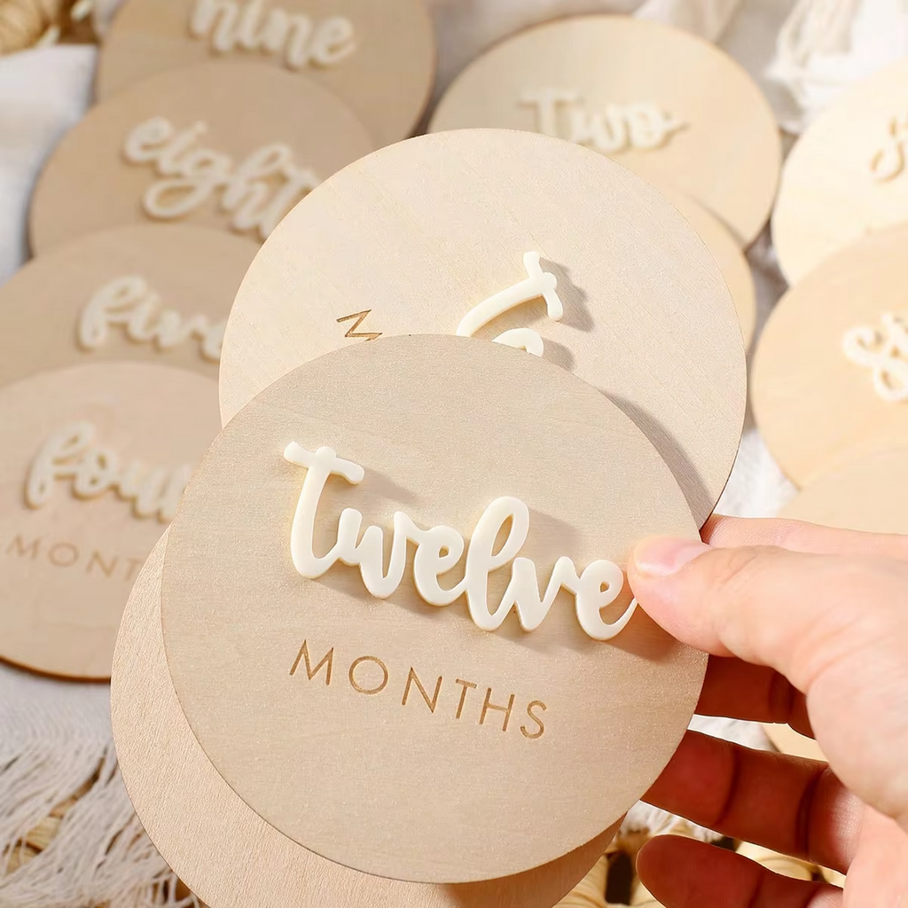 12PCS Wooden Baby Milestone Cards 1-12 Months – Monthly Milestone Discs for Newborn Photography – Baby Keepsake Memory Markers – Baby Shower Gift & Photo Props