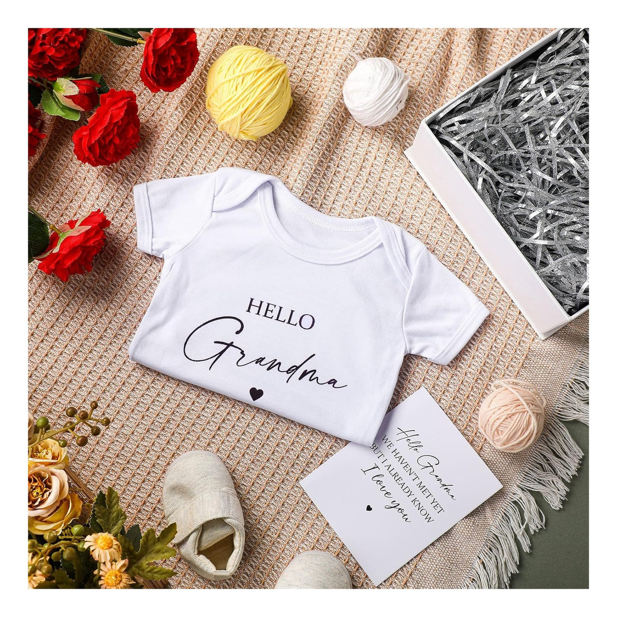 4 Pcs Pregnancy Announcement for Grandma, Hello Grandma Baby Bodysuit, Hello Grandma Pregnancy Reveal Card Baby Reveal Gift Box Baby Announcement Gifts Set for Grandma