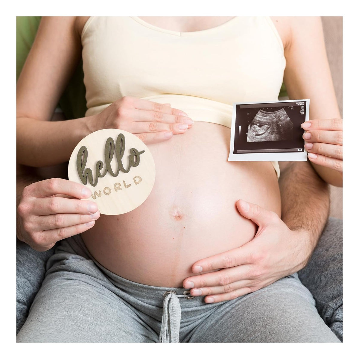 7 Pack 3D Baby Monthly Milestone Card Signs Baby Announcement Sign Double Sided Hello World Newborn Signs Wooden Circles Discs for Welcome Newborn Boy Girl Photo Props